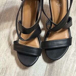 Fashion Focus‎ Women Black Wedge Heels Ankle Strap Sandals Size 8